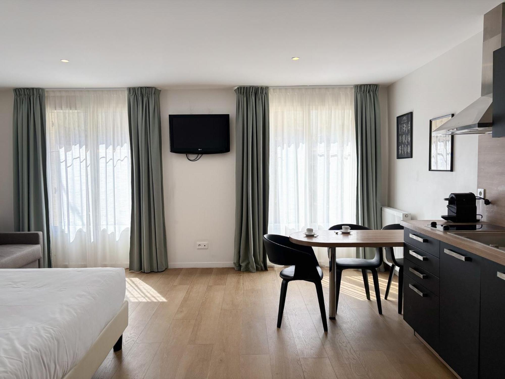 Les Maisons D'Eugene Appart'Hotel - Centre Historique Honfleur Kültér fotó
